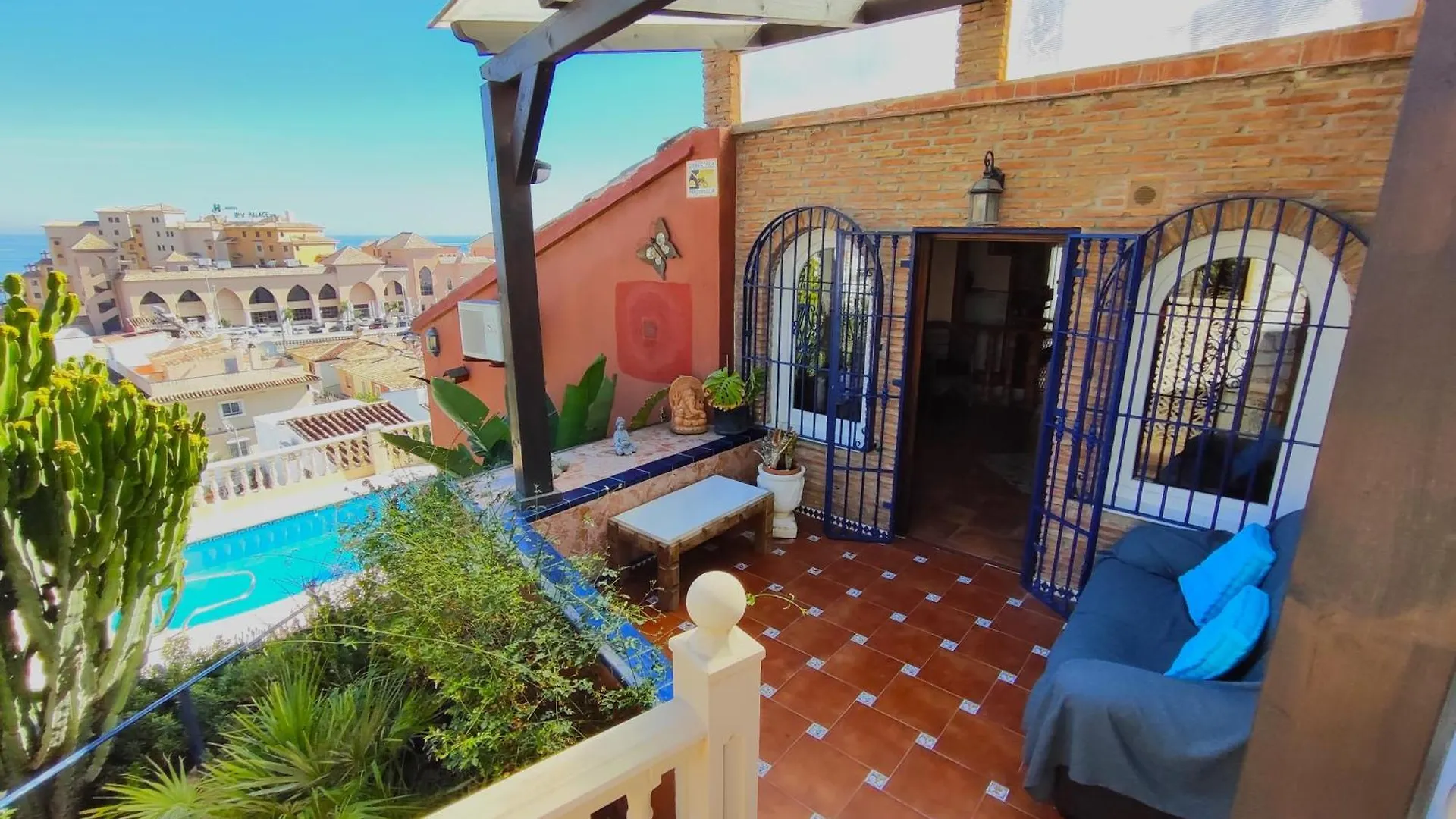 Evans Realty Au Villa Nirvana & Playa & Piscina 푸엔히롤라 0*,  스페인