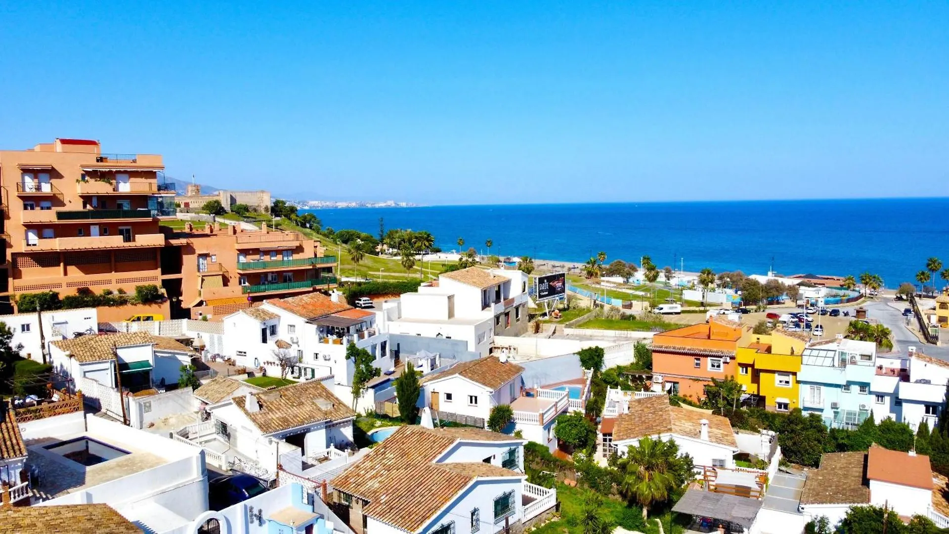 Evans Realty Au Villa Nirvana & Playa & Piscina 푸엔히롤라