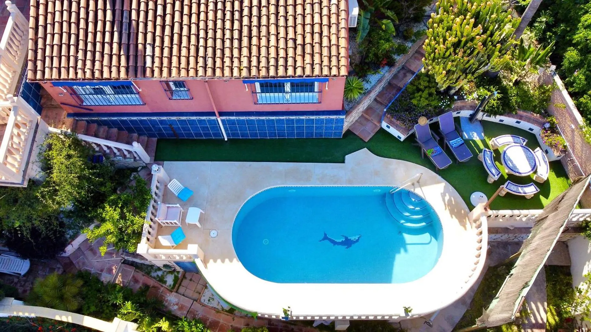 Evans Realty Au Villa Nirvana & Playa & Piscina 푸엔히롤라